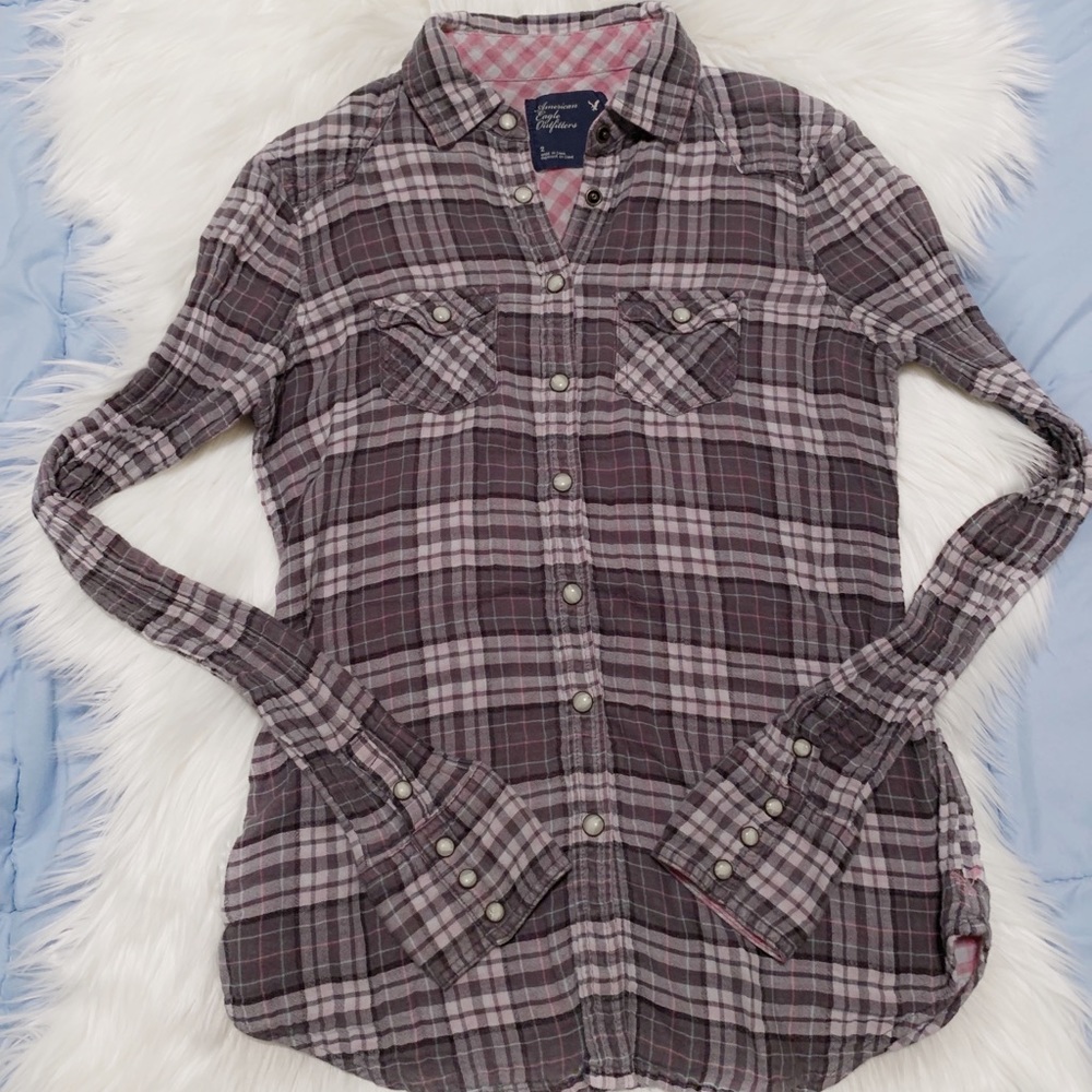 💗American Eagle Button Down 💗